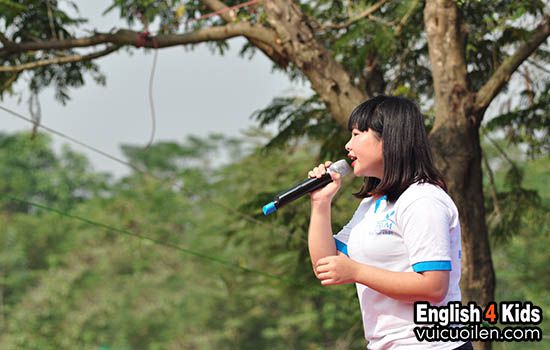 Người phụ nữ tiếng anh là gì