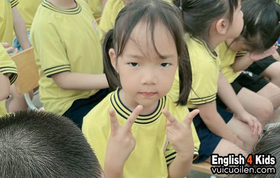 Thế hệ Gen Alpha tiếng anh là gì