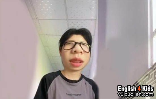 Lớn khác thường tiếng anh là gì
