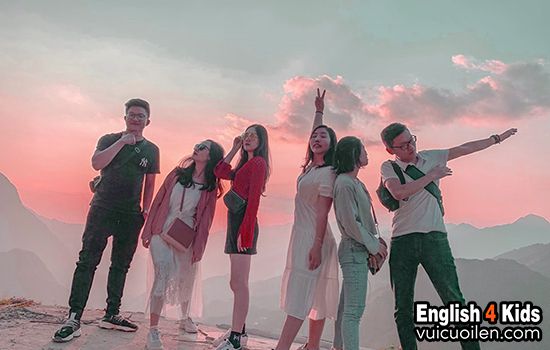 Thiếu niên tiếng anh là gì